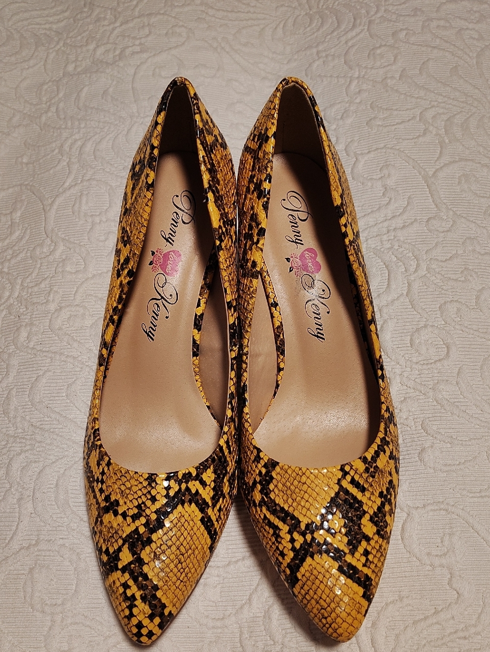 Penny Loves Kenny Yellow Snake-Print Pointed Toe Heels